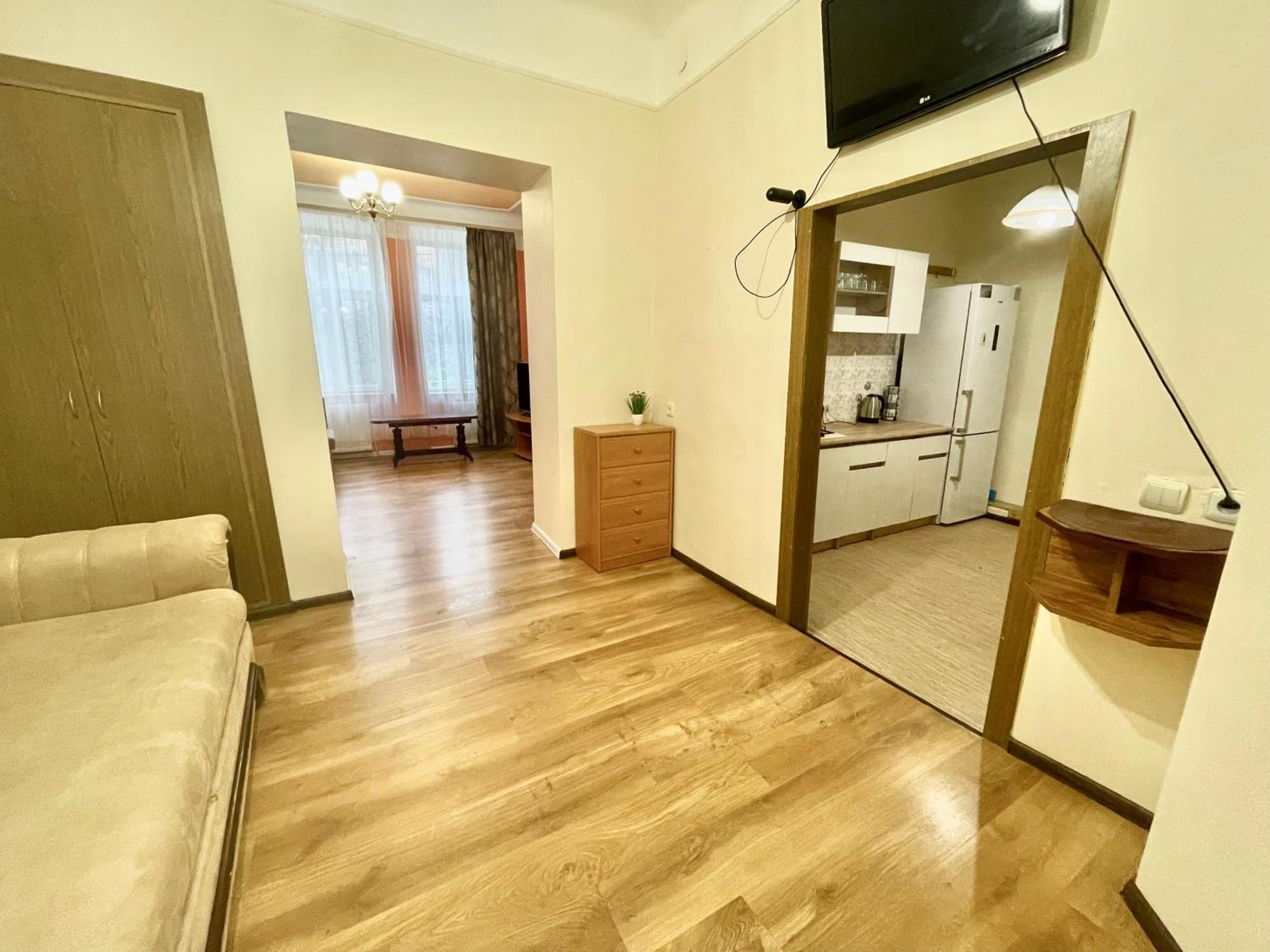 Двохкімнатні Апартаменти В Центри На Князя Лева 11 Lviv Buitenkant foto